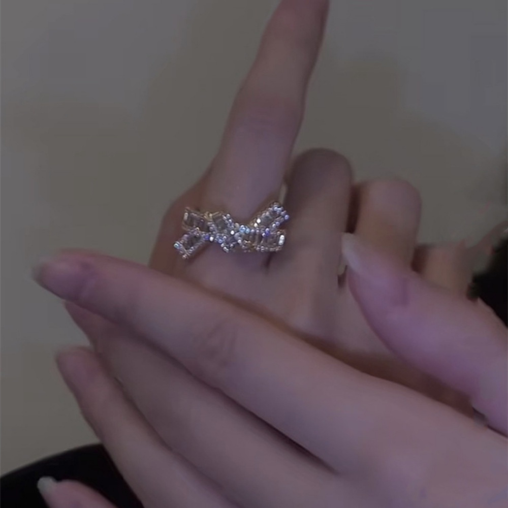 Cincin Model Terbuka Desain Simpul Hias Zircon Gaya Mewah Untuk Wanita