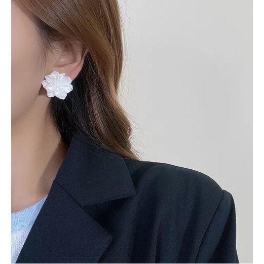 Anting bunga terbaru anting bunga putih