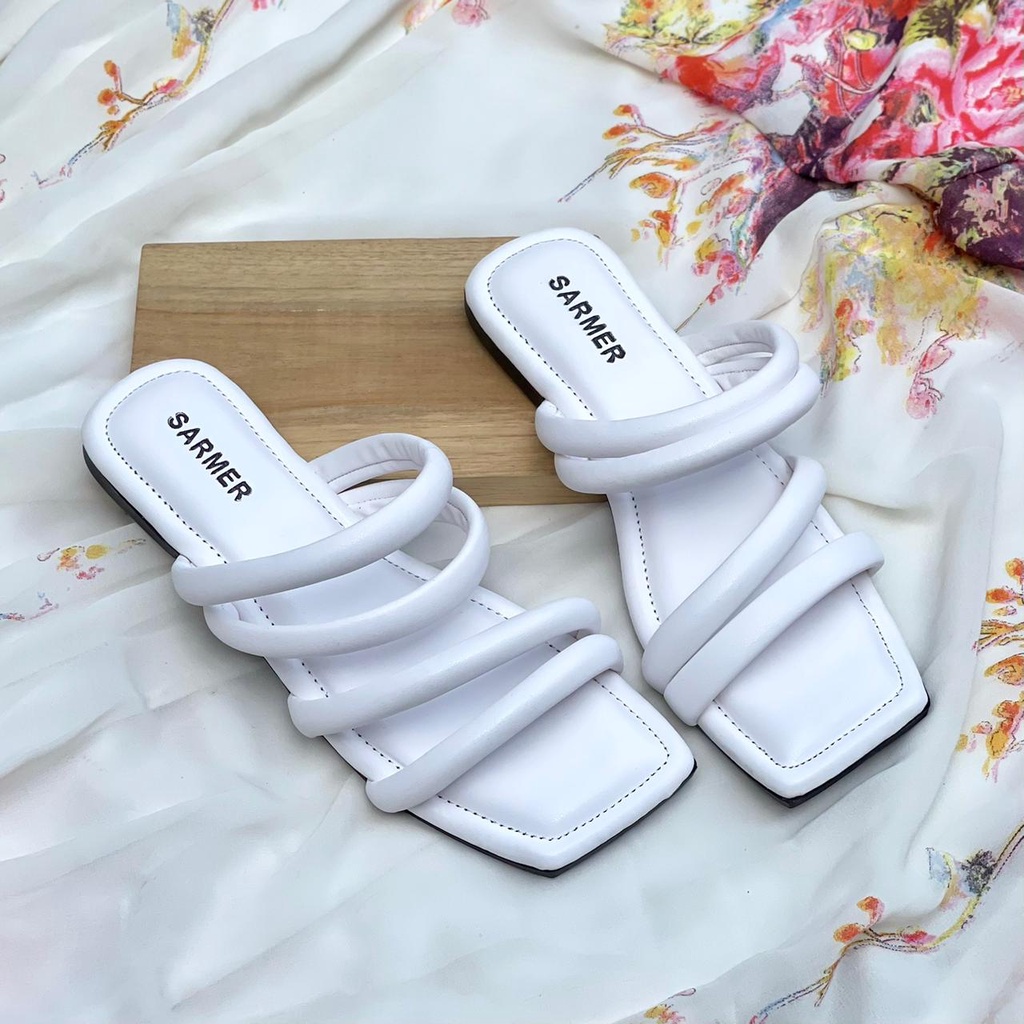 SARMER NOREEN FLAT WHITE - Sandal Wanita