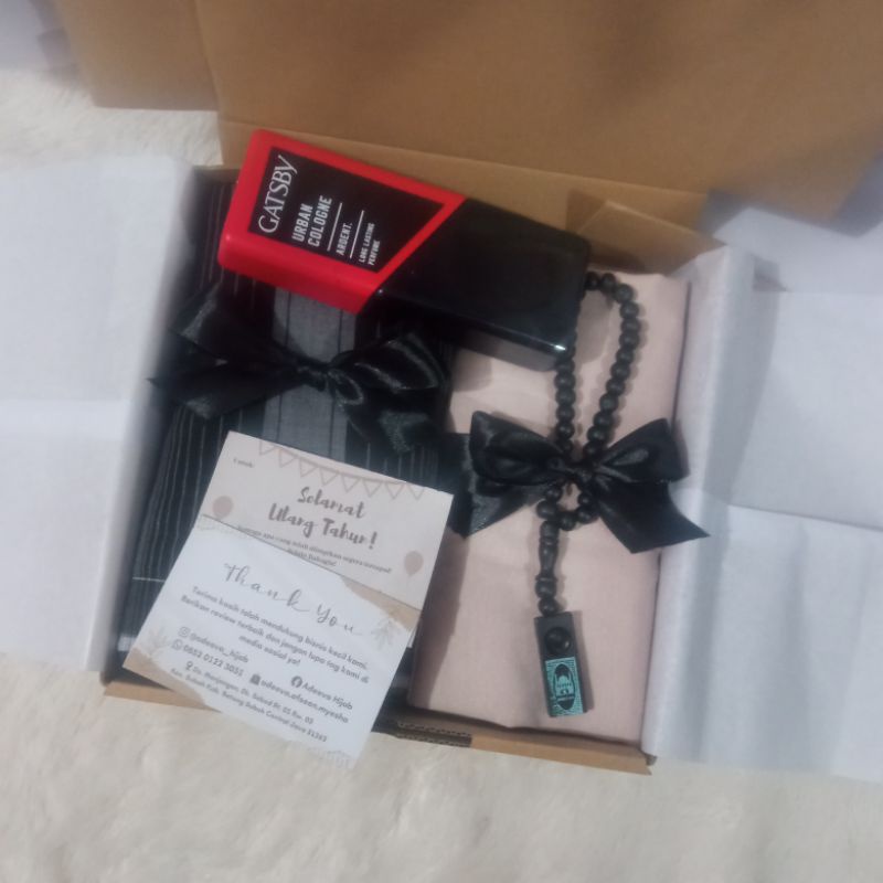 Hampers Cowok Kado Buat Cowok Isi Sarung Dan Kemeja