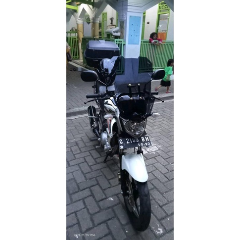 PAKET BREKET + VISOR 50 CM YAMAHA NEW VIXION FZ150i VISOR CUSTOM VISOR VIXION WINDSHIELD VISOR VIXION VARIASI VIXION VISOR TOURING