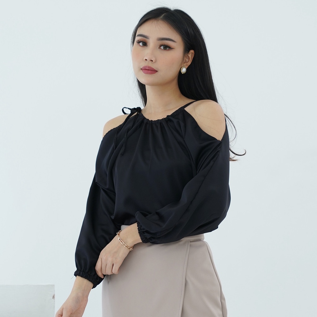 Atasan Cut Off Satin Gridia Top Blouse Wanita