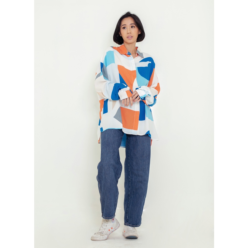 Ixora Gook Oversized Shirt - Kemeja Wanita Oversized Blouse Berkancing