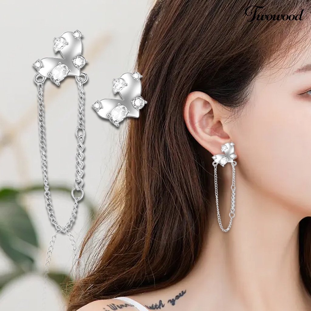 1 Pasang Anting Stud Rumbai Bentuk Hati Asimetris Bahan Cubic Zirconia Untuk Wanita