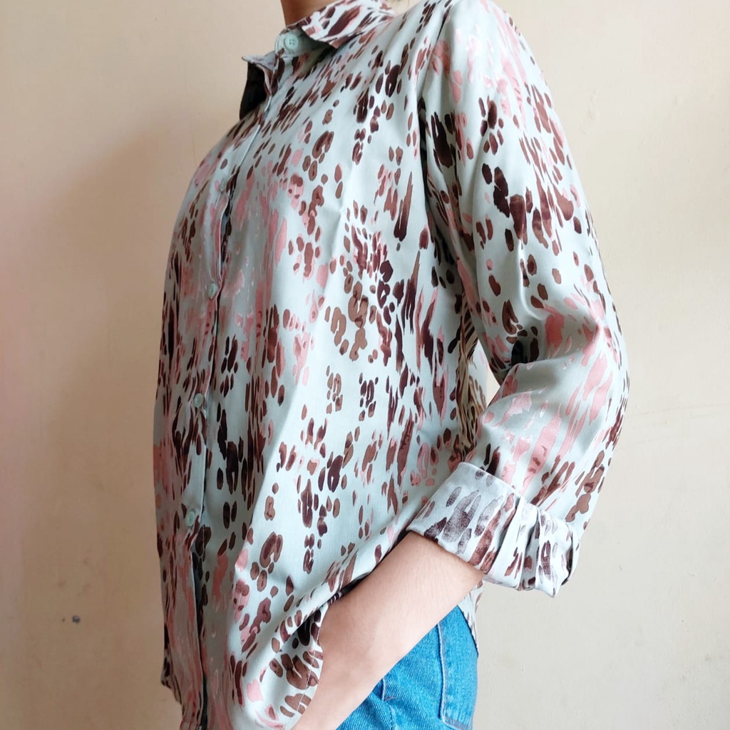 Kemeja wanita loreng lengan panjang