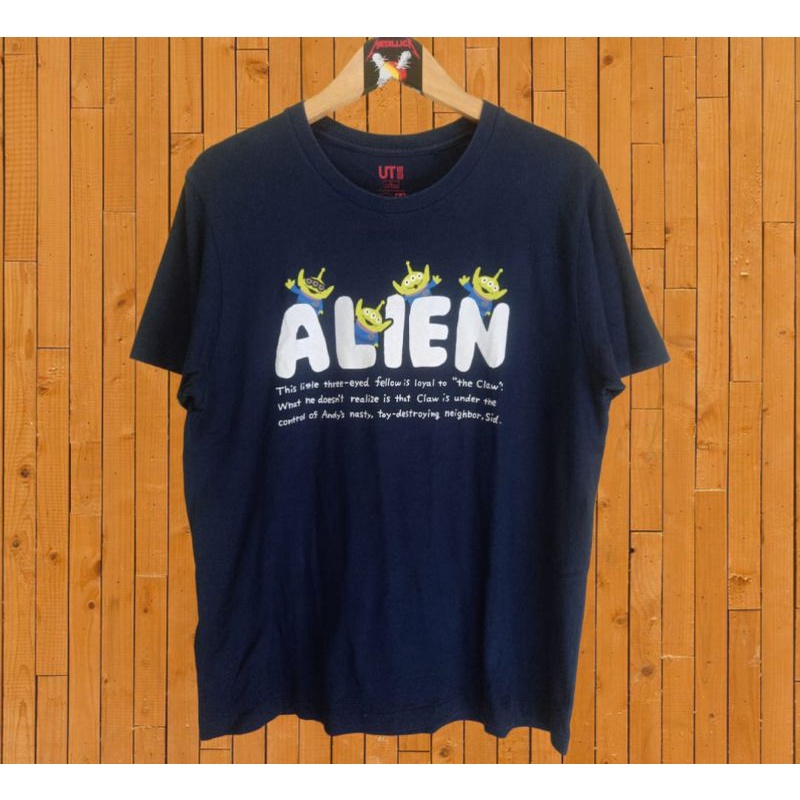 TSHIRT VINTAGE ALIEN BY UNIQLO