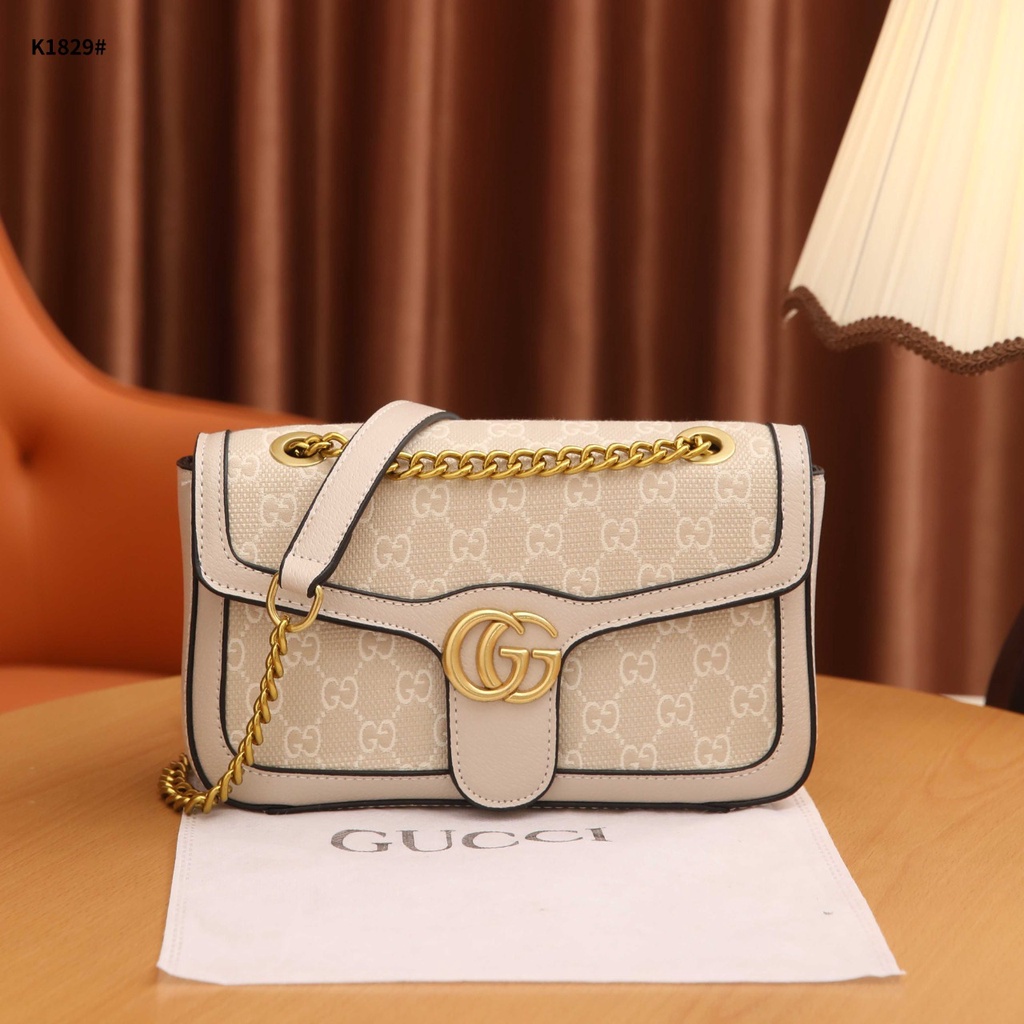 GC GG Canvas Shoulder Bag 1829