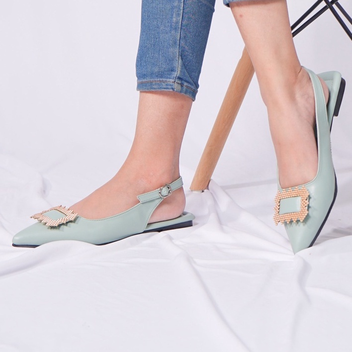 LAPEPA YUK - Dunkenstock KATYA Sepatu Sandal Wanita Flatshoes 1cm Size 36 - 40 Tidak Licin Flat Shoes untuk Kerja Kantoran Kuliah Casual Belezza 37 38 39 Warna Grey Abu-abu Belleza Kekinian Premium Terbaru Shoes Ori Original Mall Official Store