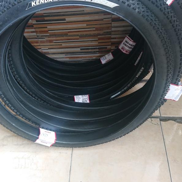 Ban luar sepeda 27.5 x 1.95 kenda 50fifty 650b small Blocks
