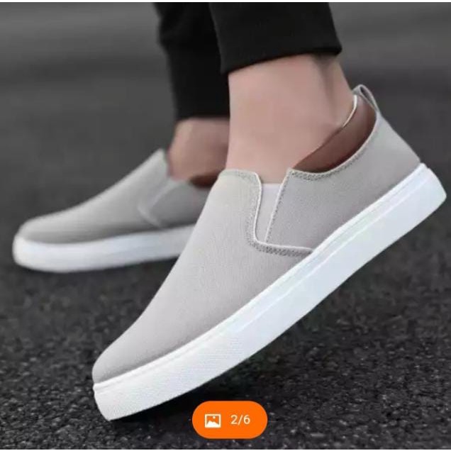 PROMO 1212 BIG SALE Sepatu peria keren terbaru spatu snekers pria spatu canvas slip on preasi