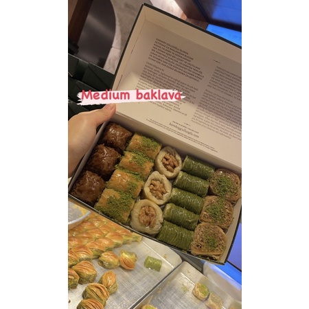 

BAKLAVA MEDIUM KEMASAN 500gr