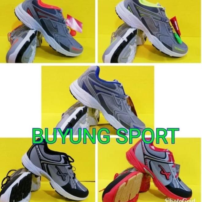 Sepatu sport Pria merk PRO ATT/sepatu running pria/