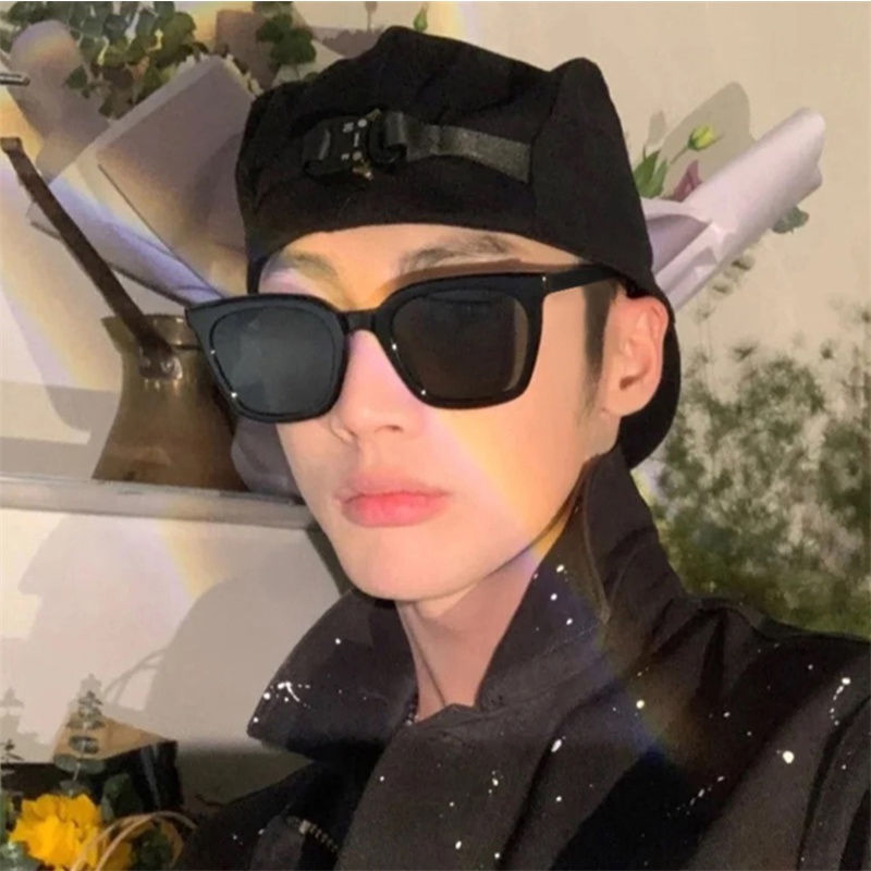 Papaozhu Trendy Lensa Coklat Bingkai Persegi Kacamata Hitam Untuk Wanita Pria Aesthetic Shades Outdoor Fashion Driving Eyewear Sunnies Eyeglasses OOTD Ornaments