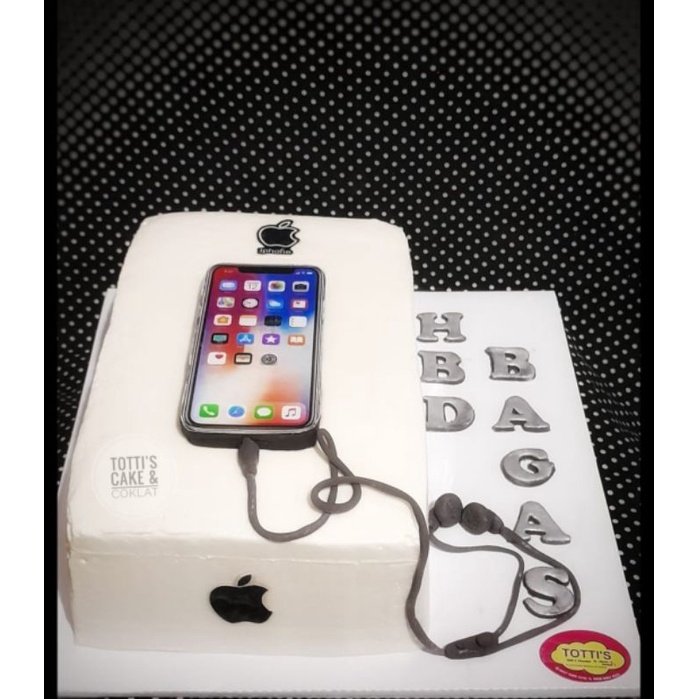 

BOLU ULANG TAHUN KARAKTER 22 CM BLACKFOREST KLASIK/BOLU ULANG TAHUN/BIRTHDAY CAKE/ANNIVERSARY