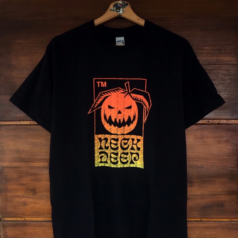 Tshirt Band New Original NECK DEEP ‘Pumpkin’
