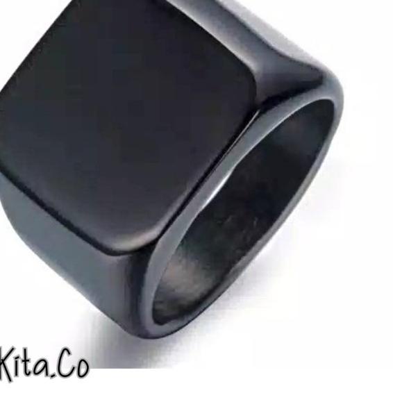 Cincin Pria Hitam Titanium Model Kotak Polos / Cincin Pria Titanium