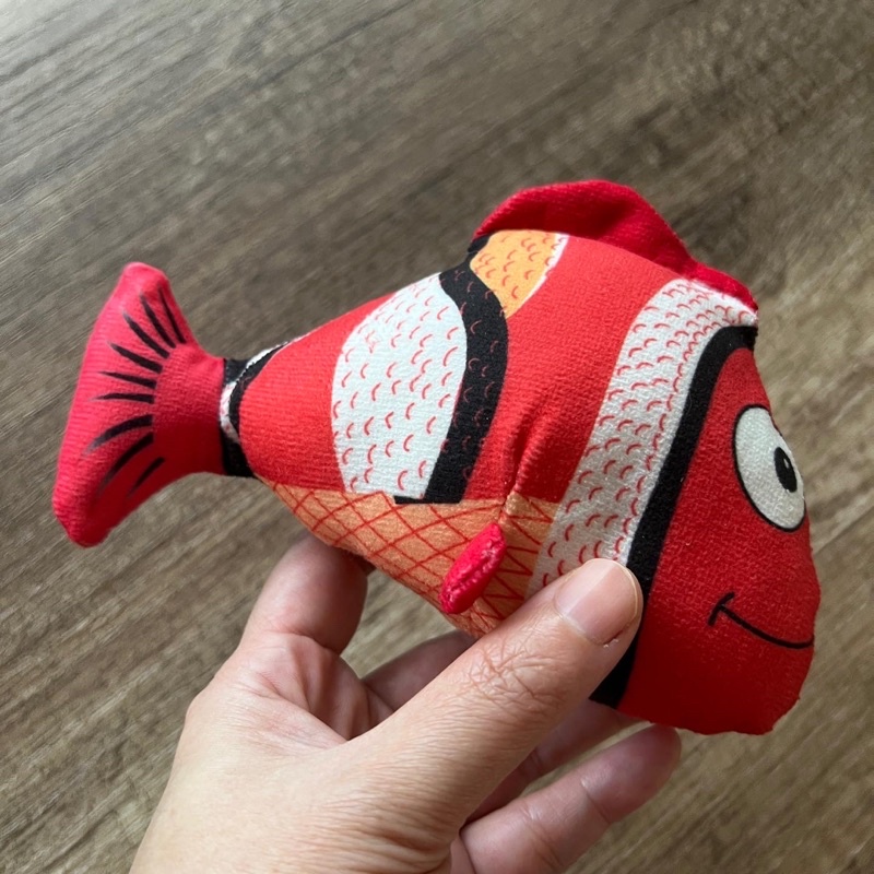 Ocean fish squeaky toy