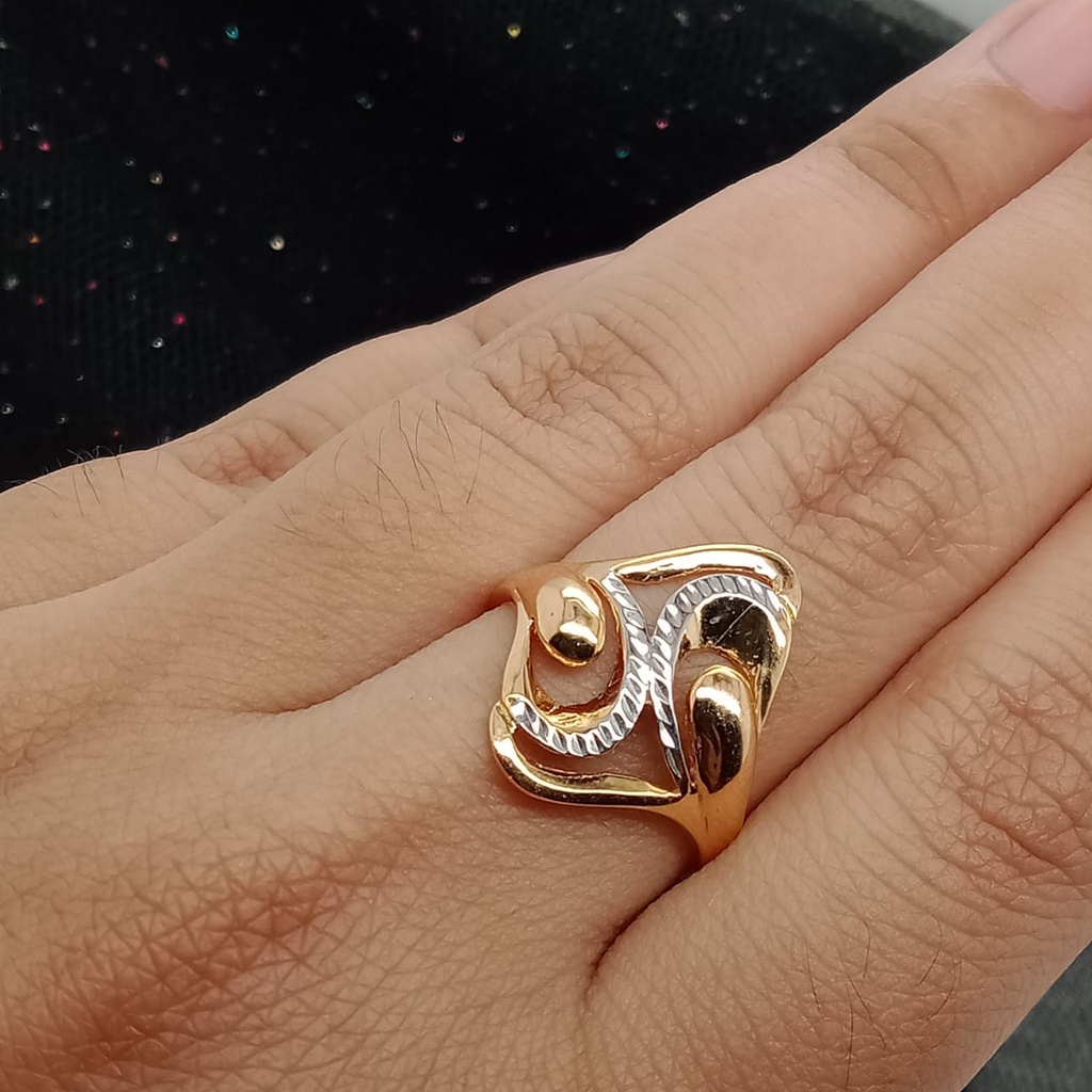 Cincin emas 17K - 2.6 gr kadar 750 - 3912