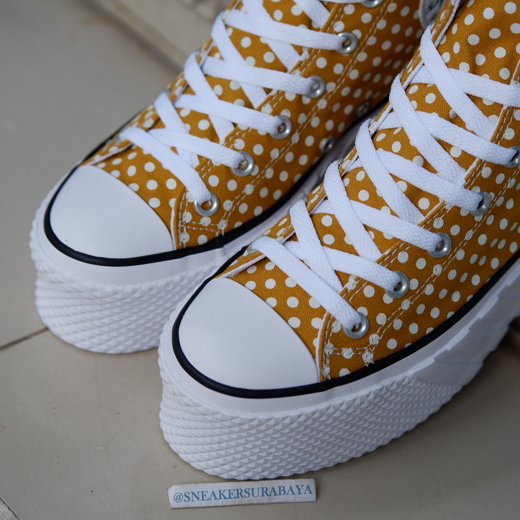 Converse CTAS Lift 2X Hi Polka Dots Gold Tone