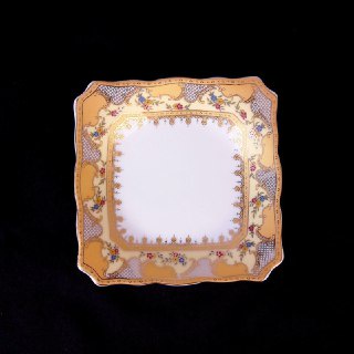 PISIN SEGI / PIRING KUE SEGI / LEPEK 4.6 INCH KERAMIK VICENZA B423