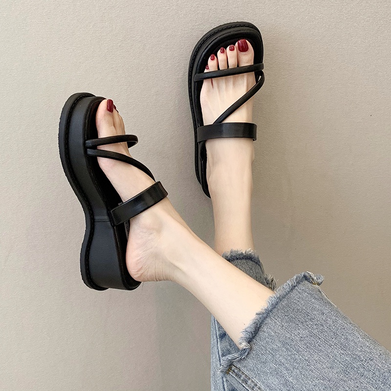 Sepatu Sandal Slop Wanita Wedges Kekinian Terbaru Sendal Selop Slip Sol Karet Hitam Putih Korea Murah Import - Ukuran 35 36 37 38 39