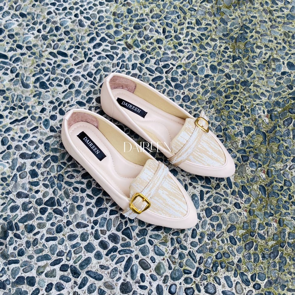 Dinda sepatu wanita flatshoes shisilya model kekinian 2023 warna krem ukuran 37-40