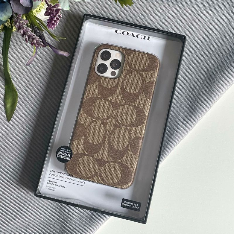 COACH CASE IPHONE 12/12 PRO SIGNATURE KHAKI