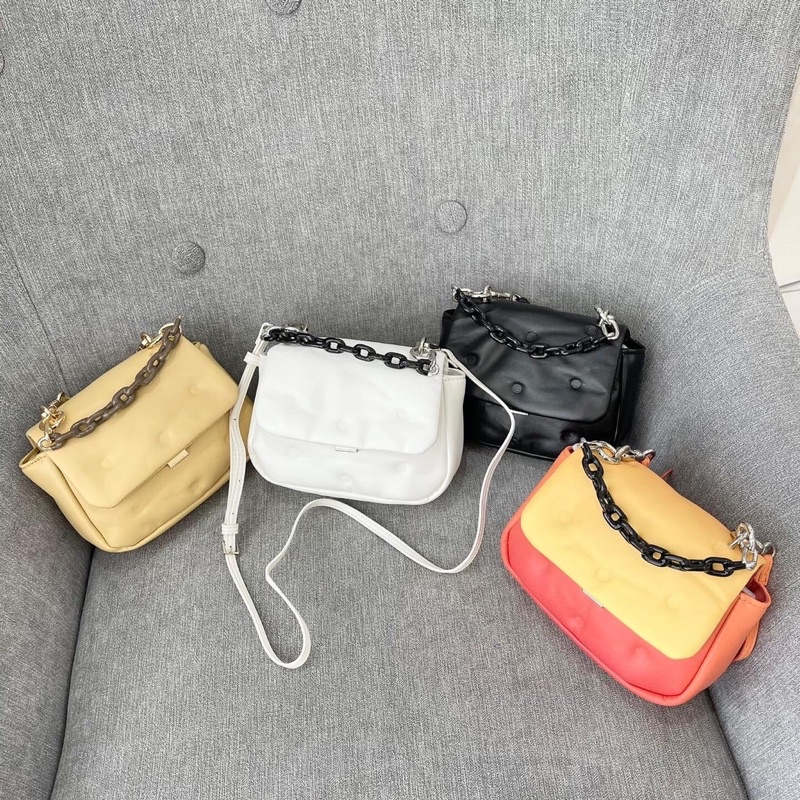 CNK SMALL PUFFY BAG_C1435