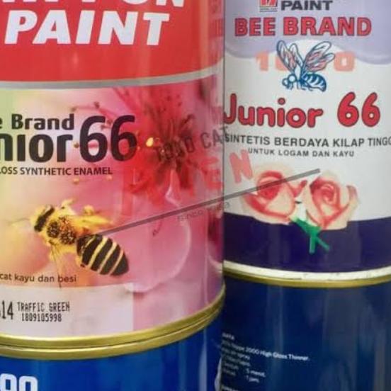 Cat kayu dam besi bee brand junior 66 nippon paint