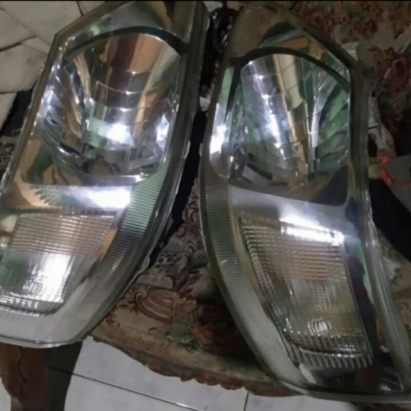 headlamp serena c24