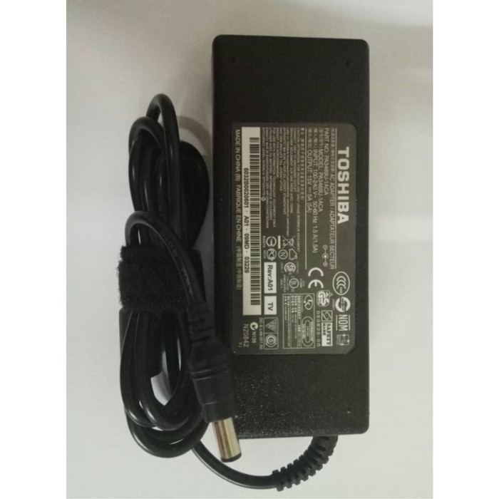 Adaptor Ori Adaptor Charger Casan Toshiba 15V 5A 6.3X3.0Mm Original