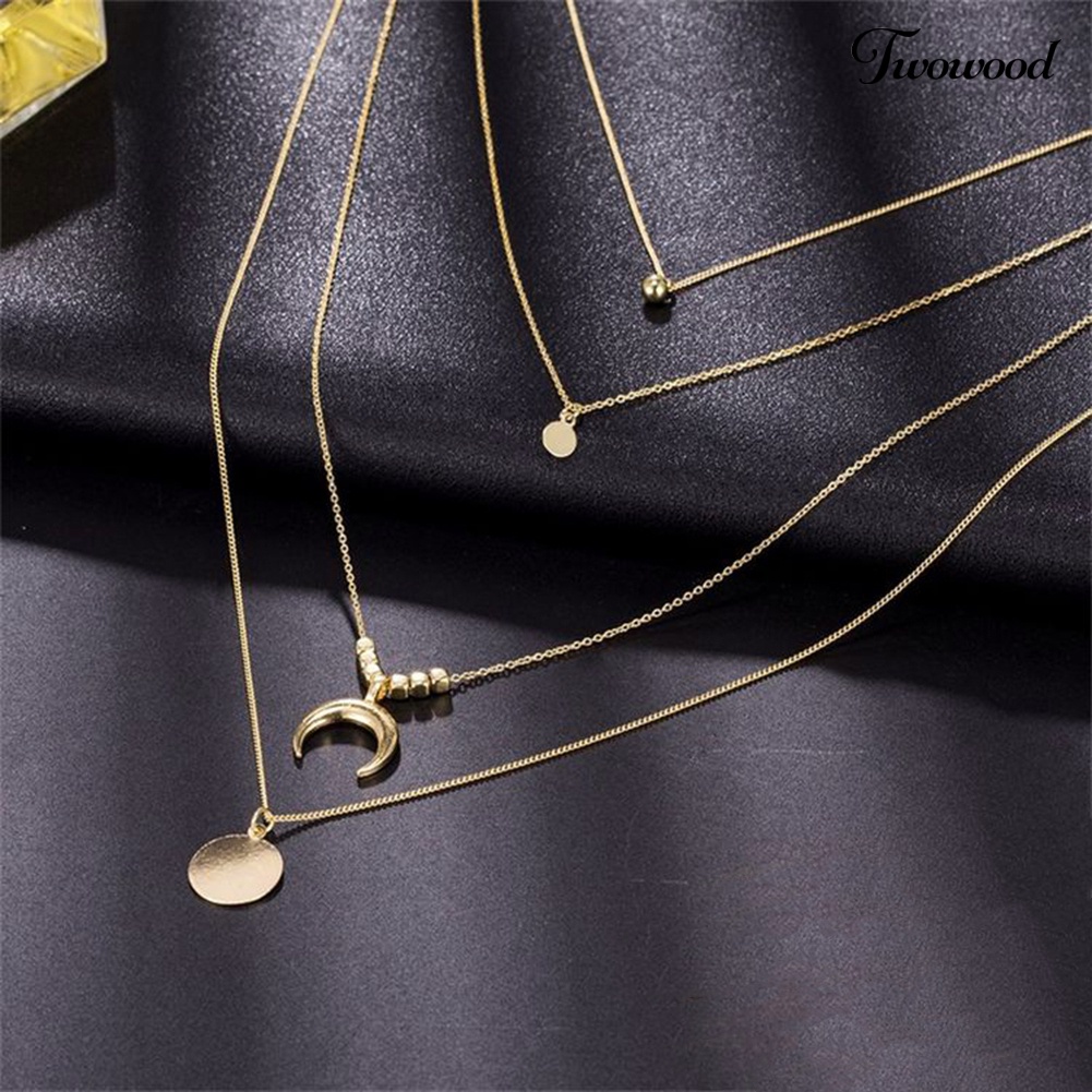 Kalung Rantai Choker Liontin Bulan Manik-Manik Bulat 4 Lapis Bahan Alloy Gaya Retro Untuk Wanita