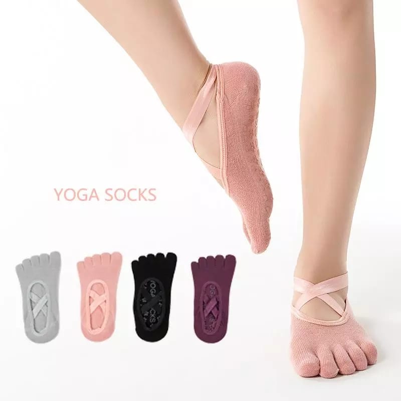 Kaos Kaki Yoga Anti Licin Dengan 5 Jari Tertutup  Tali Silang  Kaos Kaki Pilates Woman Gym Yoga Socks Anti Slip  With Grips Non Slip