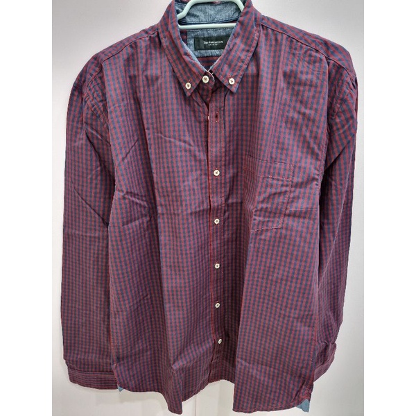 The executive Kemeja Red Blue kotak size XL Slim Fit Men Preloved