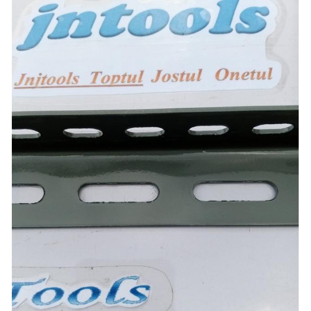 Besi Siku Lubang 2 Meter YSK