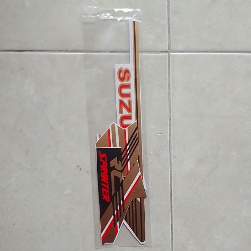STRIPING STIKER LIS BODY MOTOR SUZUKI RC SPRINTER GOLD