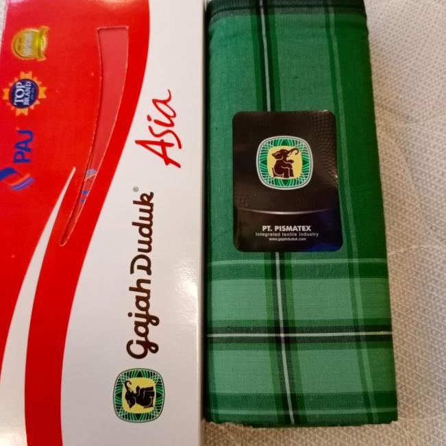 sarung gajah duduk asia motif kotak