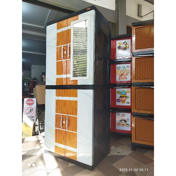 Lemari Naiba Fit Mirror