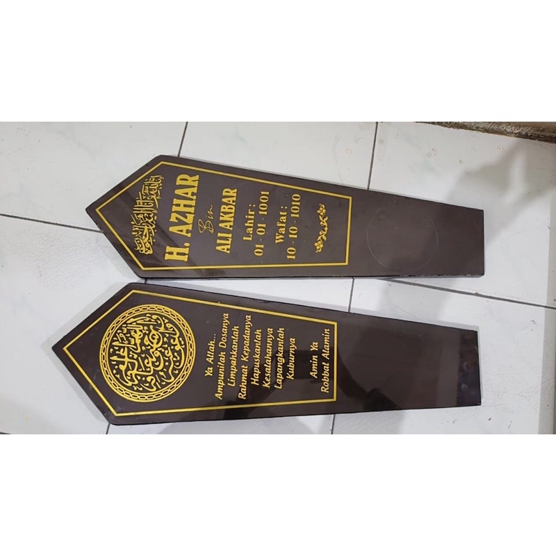 Patok nisan granit ukuran 20x60cm
