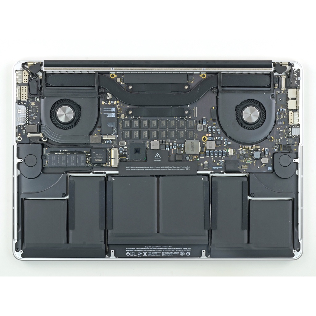MacBook Pro Retina 15-inch MID 2015 i7 2.5GHZ 95% Mulus 16GB SSD 512GB