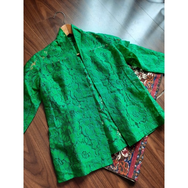 Kebaya Njonja Peranakan