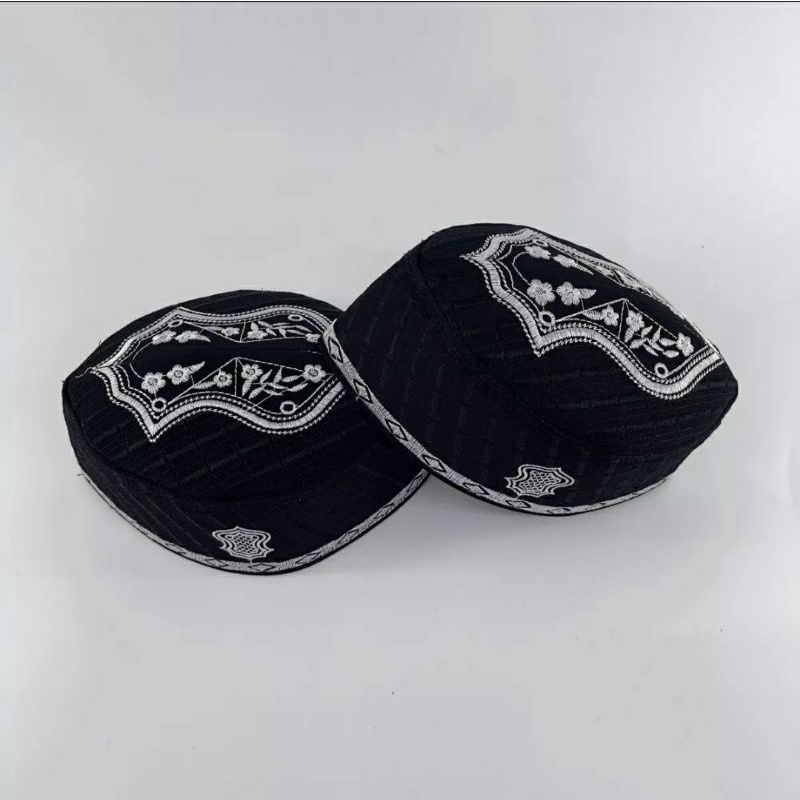 Peci kopiah terompah malaysia hitam list putih