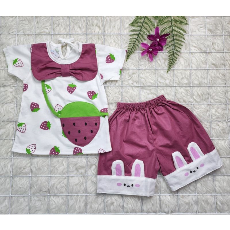 Baju bayi perempuan Setelan celana strawberry