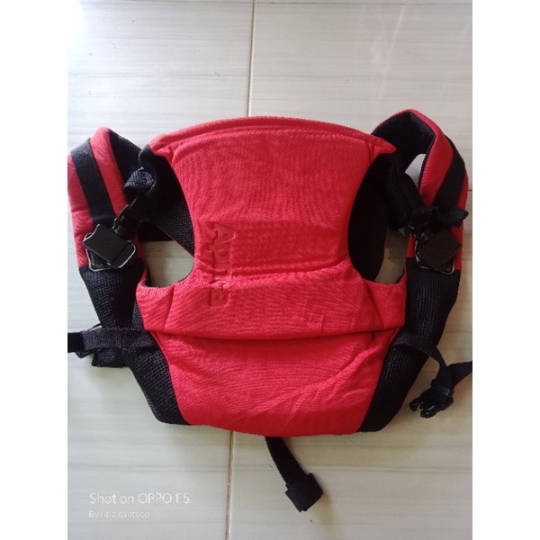 gendongan aprica carier preloved