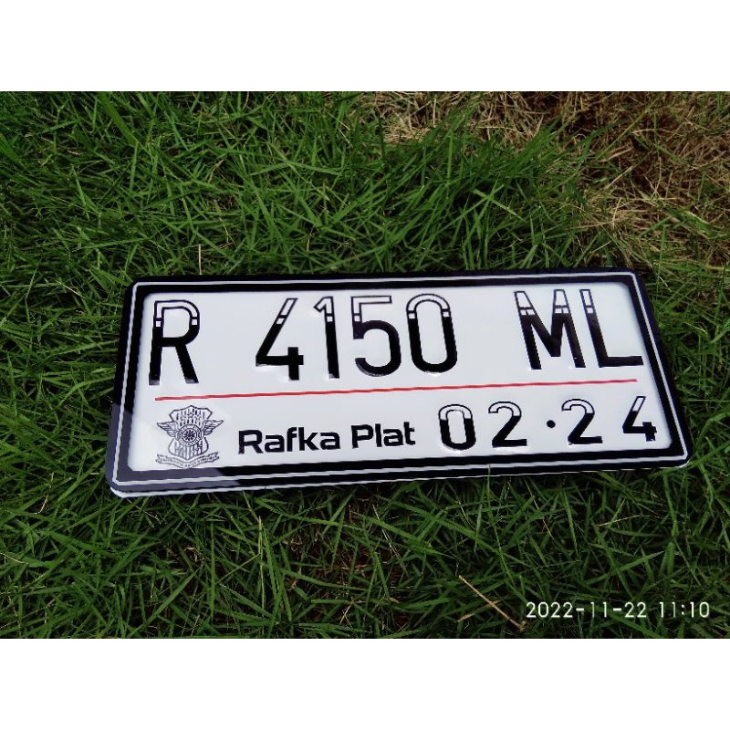 Plat lapis mika warna putih