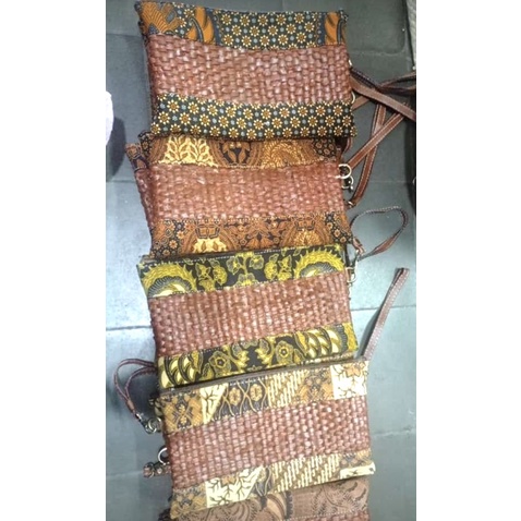 Dompet batik kombinasi kulit anyam (motif batik di kirim random)