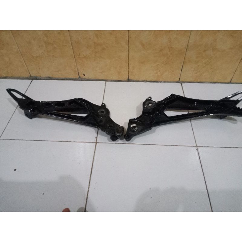 postep belakang supra 125 non cakram