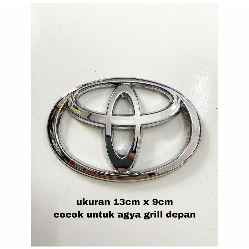 emblem grill depan toyota agya agya gr sport original