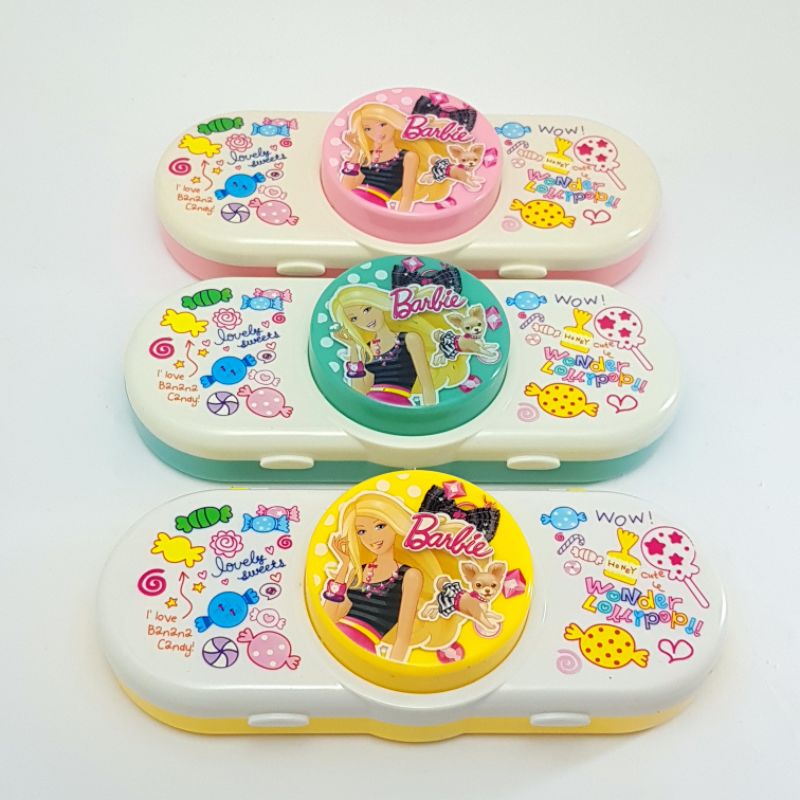 

Tempat Pensil Plastik Bentuk Kamera Karakter KM-21