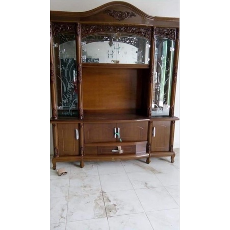 lemari tv hias pajangan kaca 4 pintu Ganesha